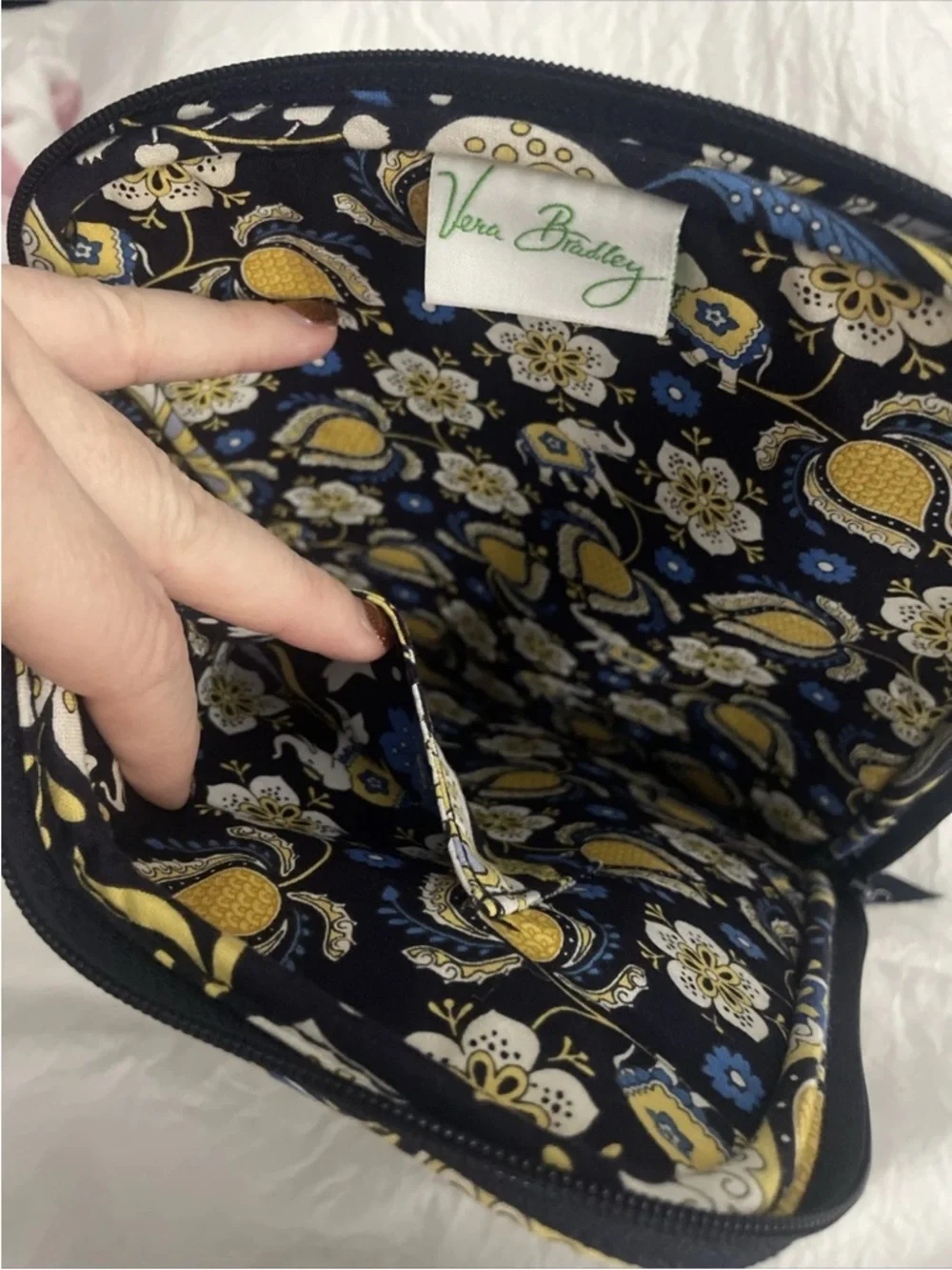 Vera Bradley Ellie Blue Paisley Elephant Quilted e-Reader Sleeve Bag Case